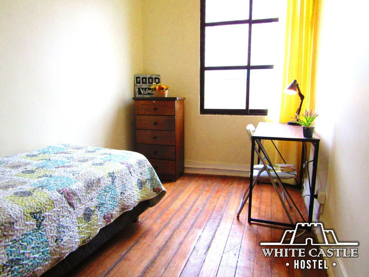 White Castle Hostel บัลปาราอีโซ ภายนอก รูปภาพ