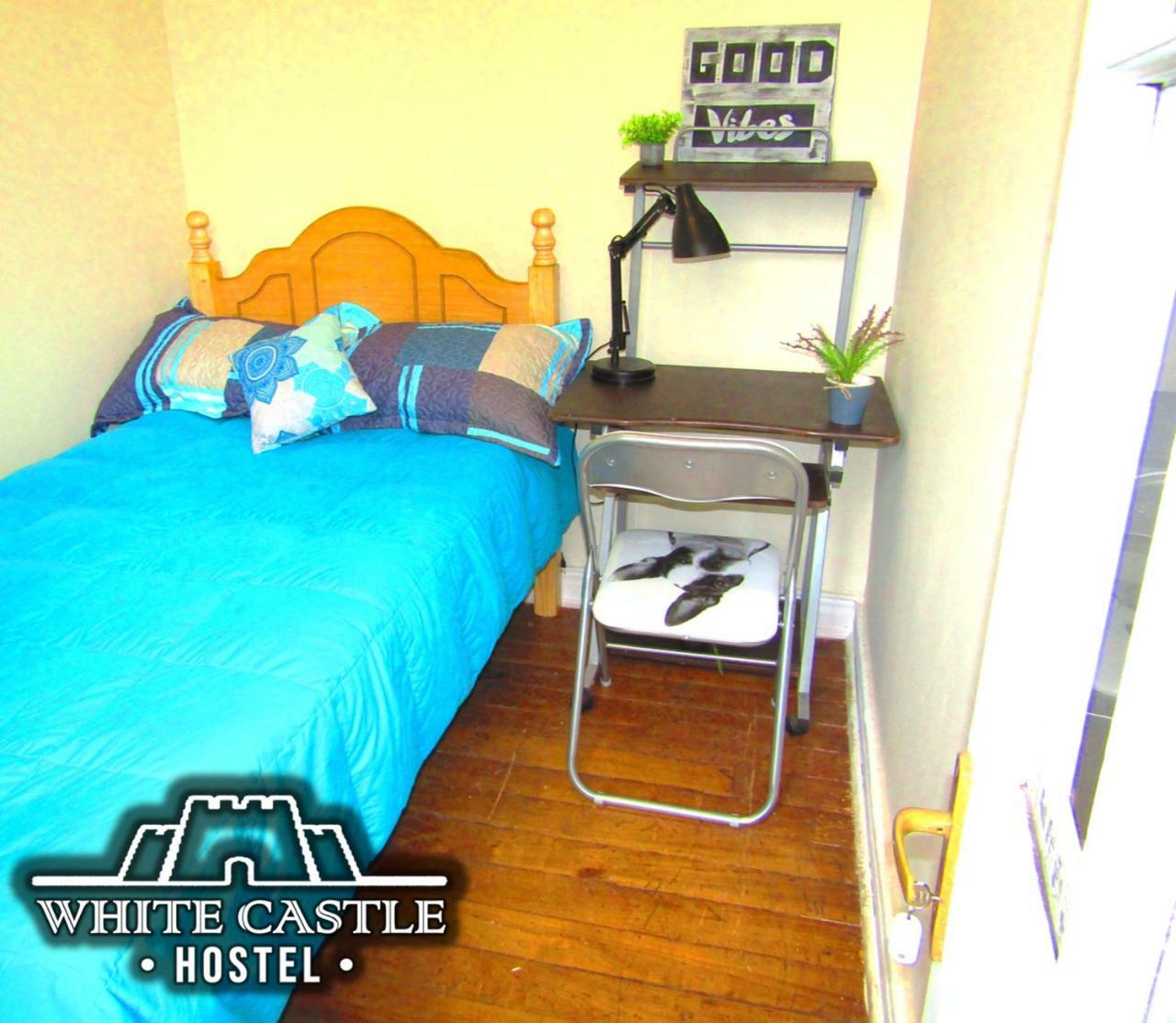 White Castle Hostel บัลปาราอีโซ ภายนอก รูปภาพ