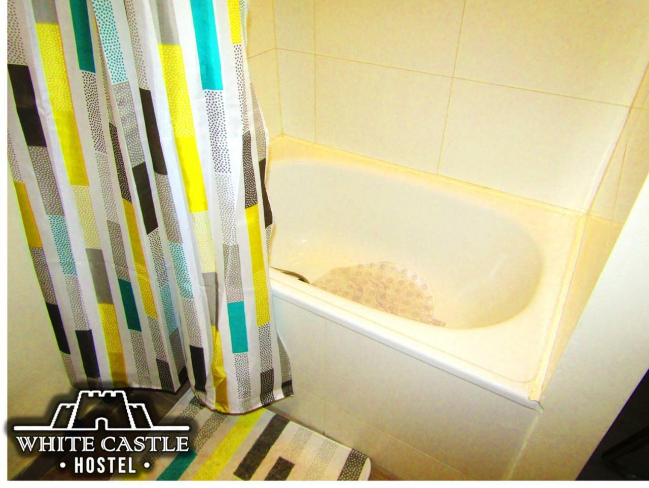 White Castle Hostel บัลปาราอีโซ ภายนอก รูปภาพ