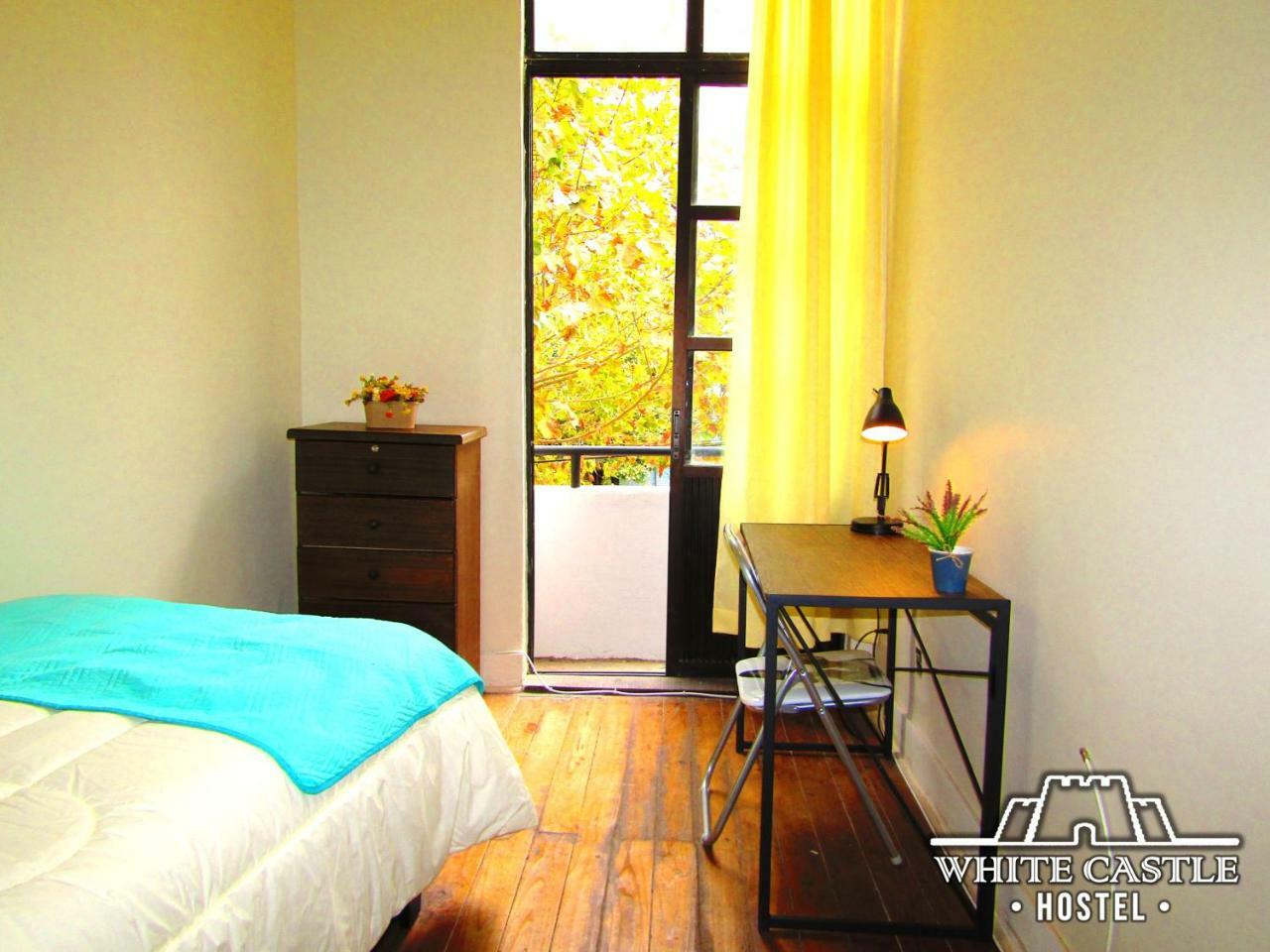 White Castle Hostel บัลปาราอีโซ ภายนอก รูปภาพ