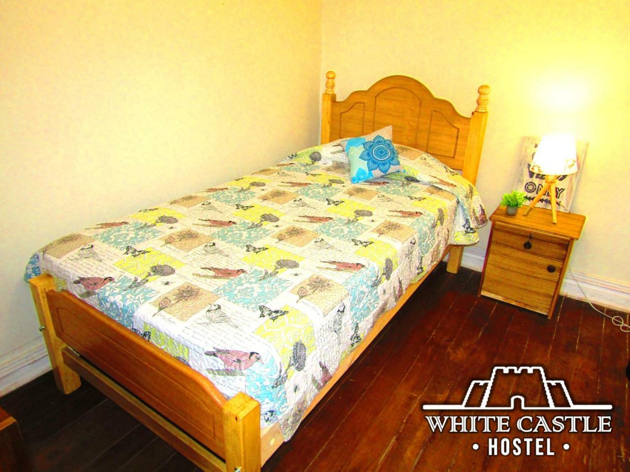 White Castle Hostel บัลปาราอีโซ ภายนอก รูปภาพ