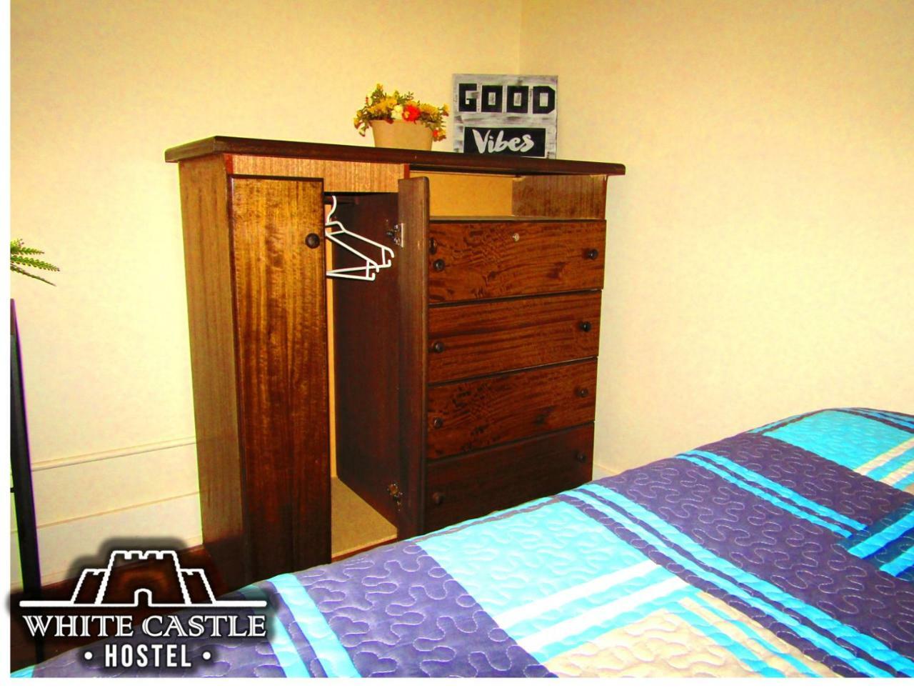 White Castle Hostel บัลปาราอีโซ ภายนอก รูปภาพ